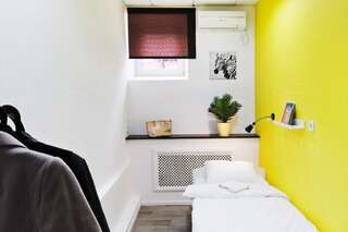 Гостиница Maxi House Hostel Ростов-на-Дону 1-местный номер стандарт-1